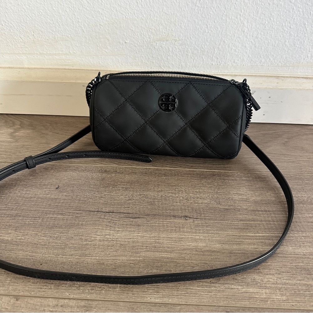 Tory Burch Willa Matte Barrel Crossbody Bag